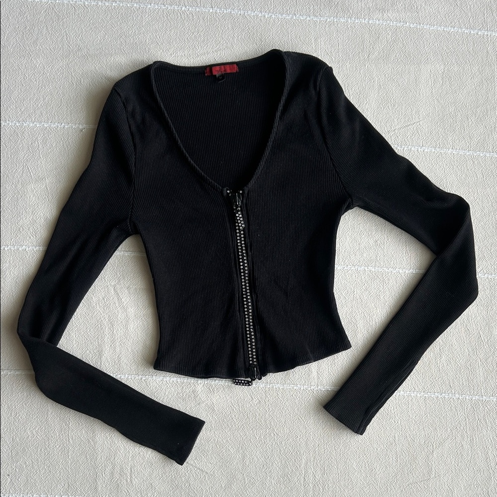 Red by BKE Black Zip-Up Crop Top Juniors Medium